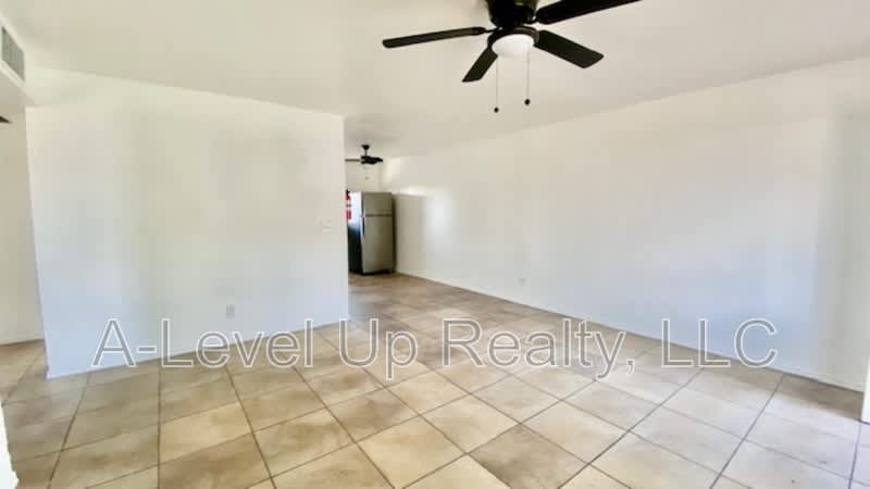 1027 South Santa Rita Avenue – photo 5