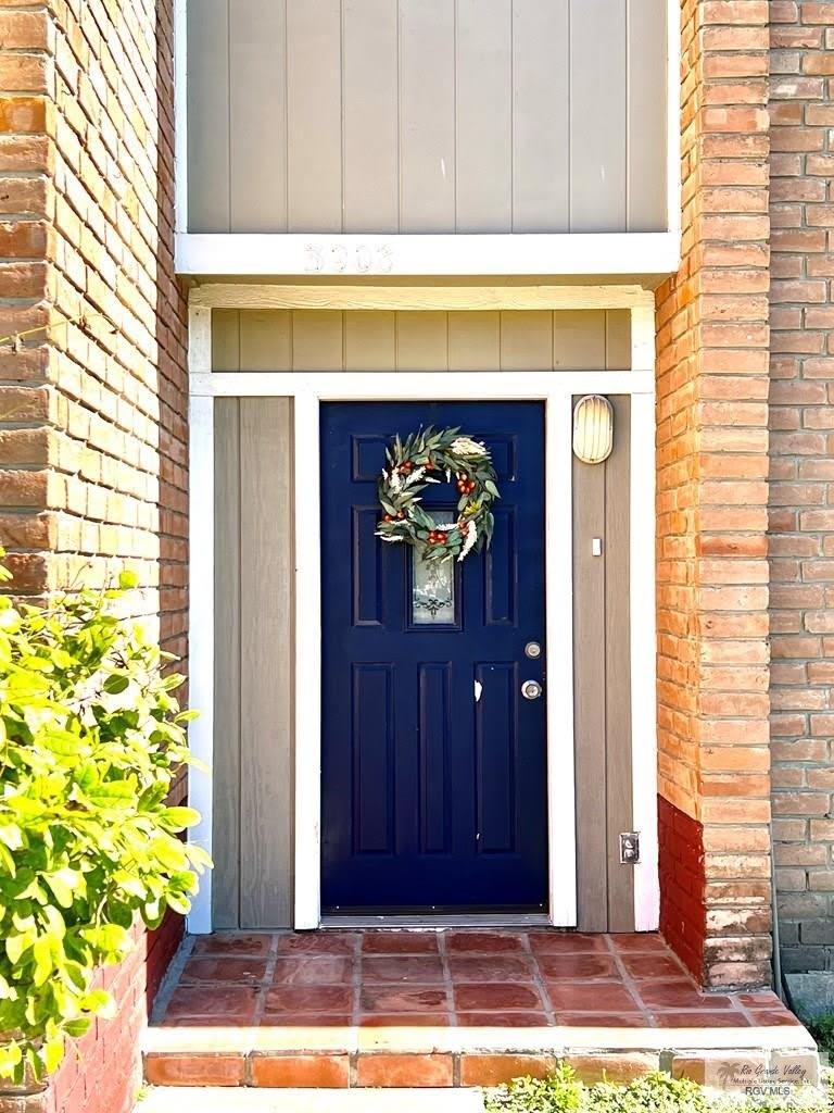 3908 LAS PALMAS CIR. – photo 2