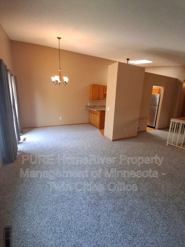 3299 Juliet Dr – photo 2