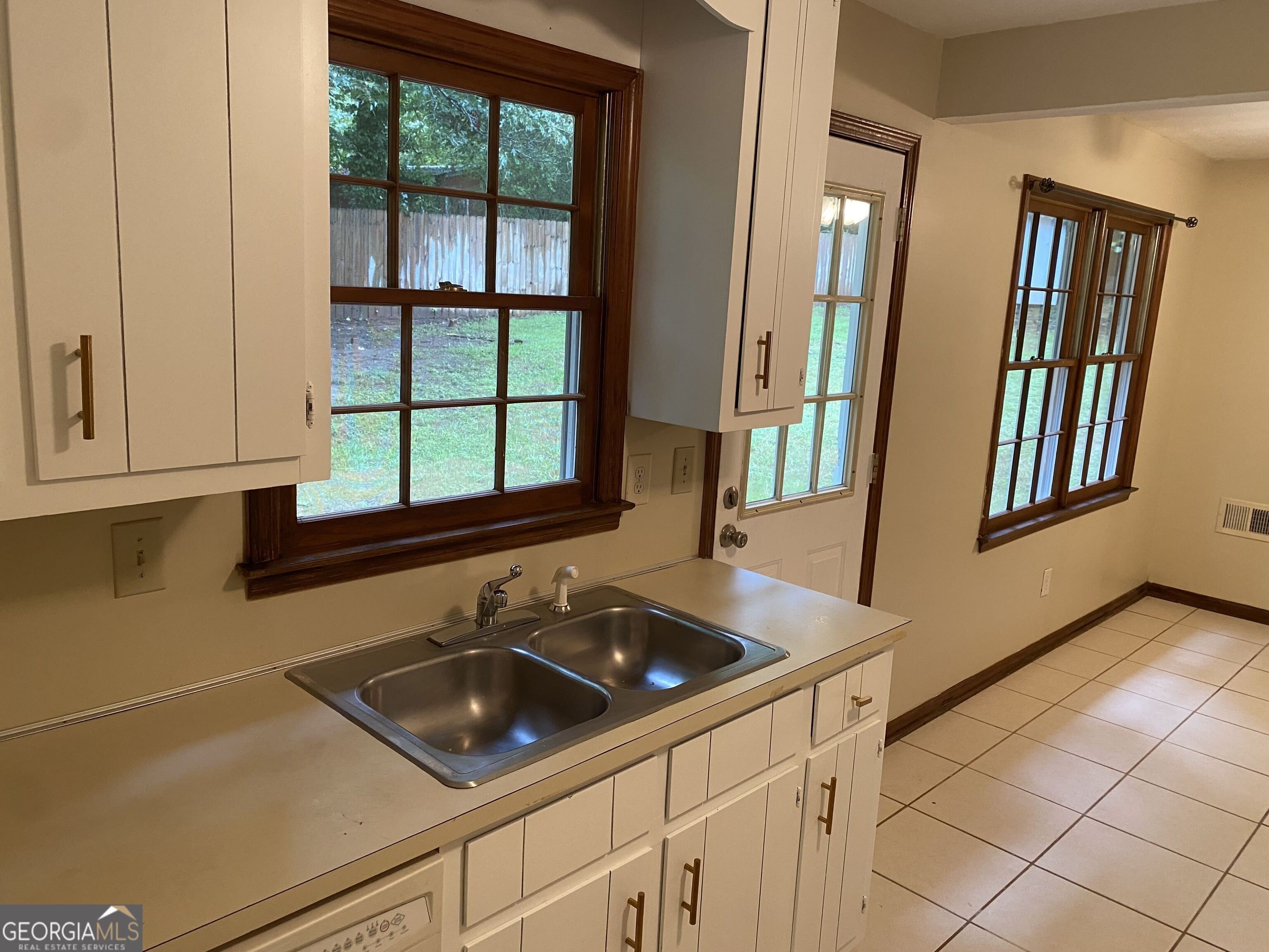 475 Radio Court – photo 5