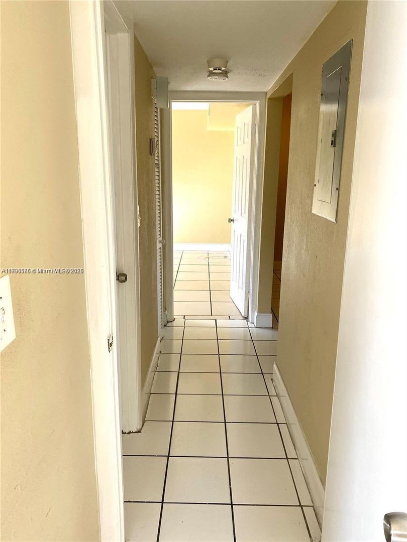 624 Sw 16Th Avenue C Fort Lauderdale Fl 33312 – photo 3