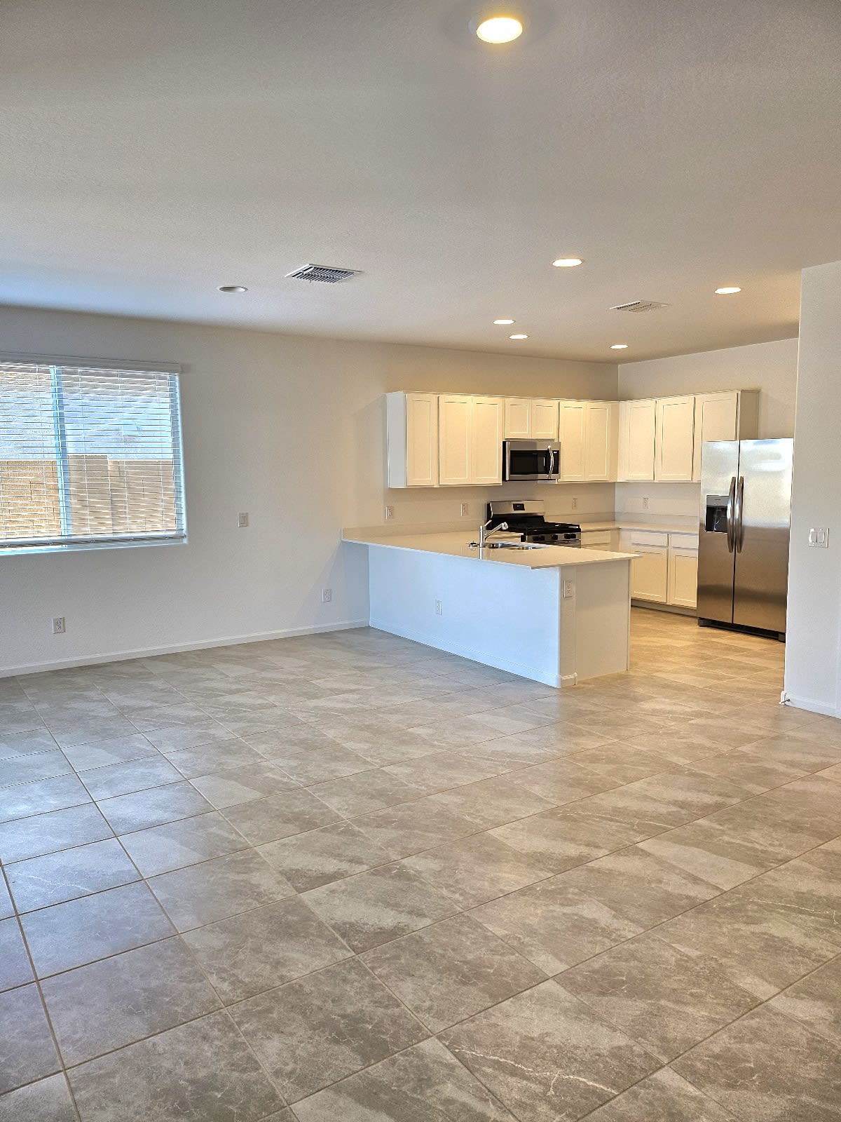 3192 E Baler Dr – photo 4