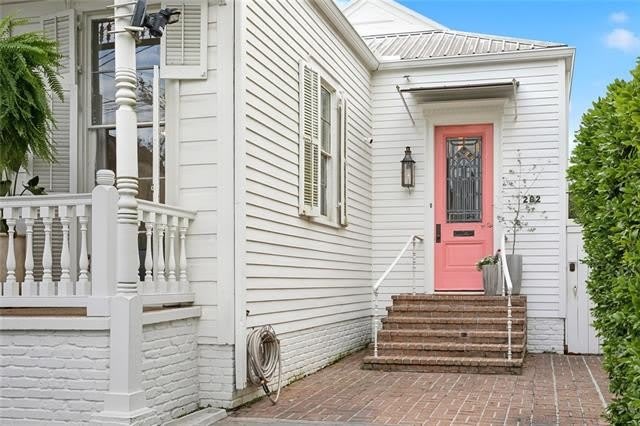 282 AUDUBON Street – photo 2