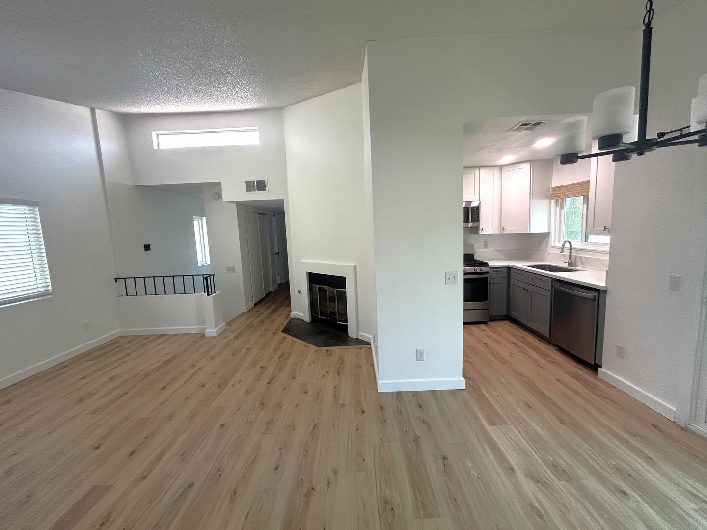 8325 SPRING DESERT PLACE UNIT F RANCHO CUCAMONGA 91730 (2 BED / 2 BATH) – photo 5