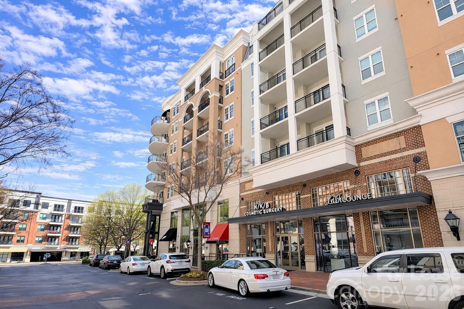 4620 Piedmont Row Drive 606 – photo 3