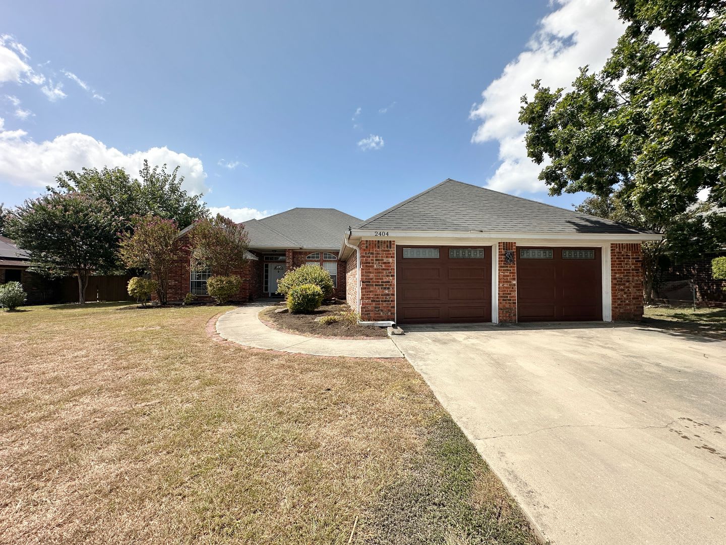 2404 Southport Dr – photo 2