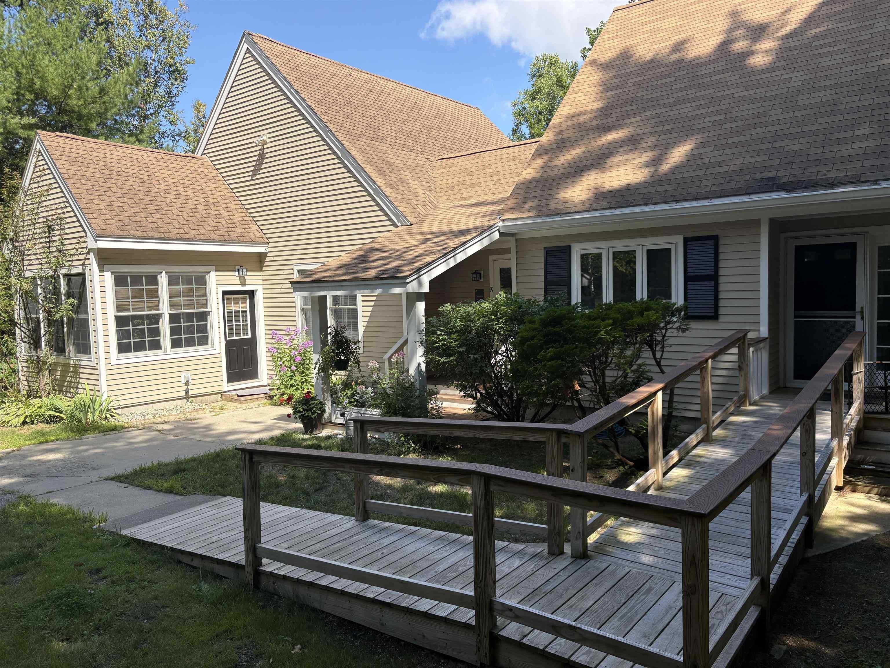 19 Cross Country Lane – photo 4