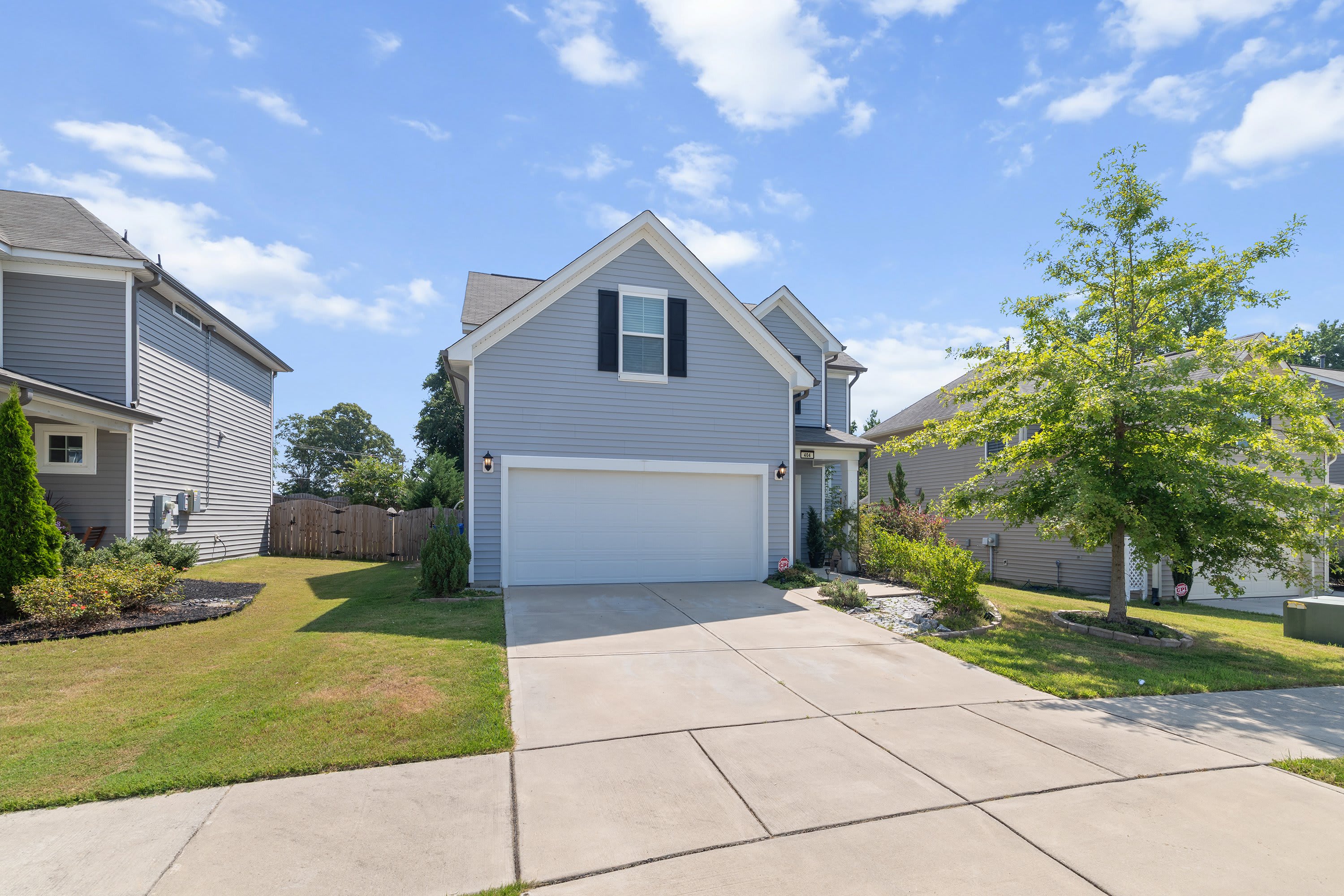 404 Avery Glenn Way – photo 2