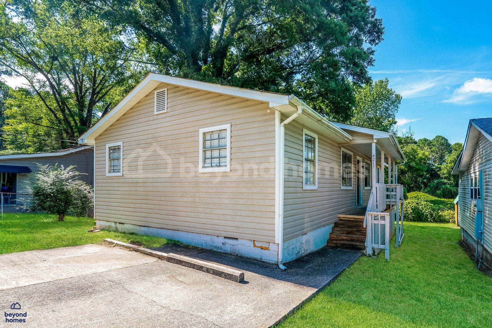 Charming 4-Bedroom, 2-Bath Home in Adamsville, AL – Now Available! – photo 1