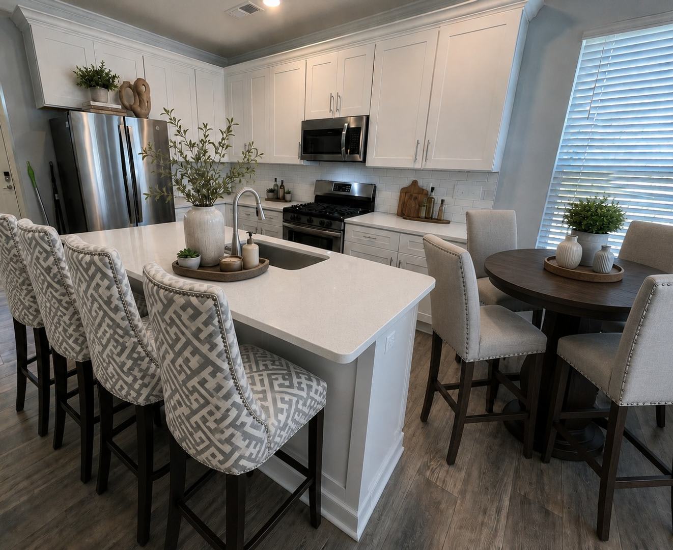Room in 3 Bedroom Home in Harrisburg – photo 4