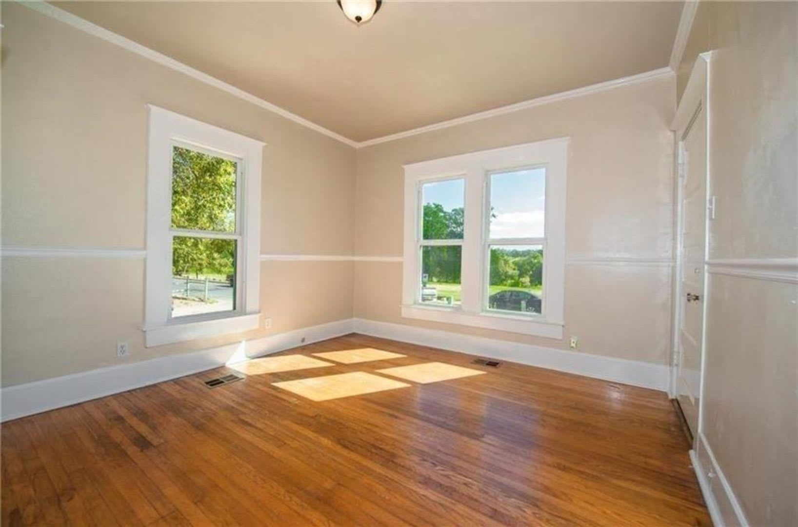 Charming 1 Bedroom in Hancock – photo 3