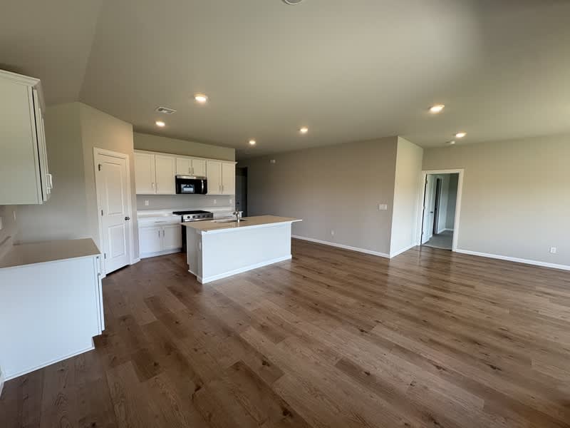 15910 East 75Th Street North – photo 3