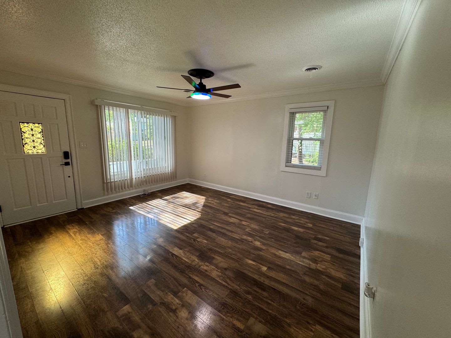 Private Duplex Style 2-bedroom! – photo 4