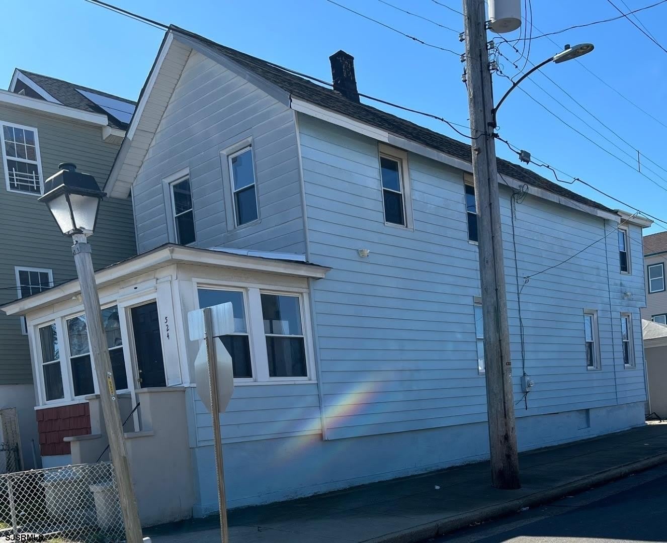 524 N Indiana Ave – photo 2