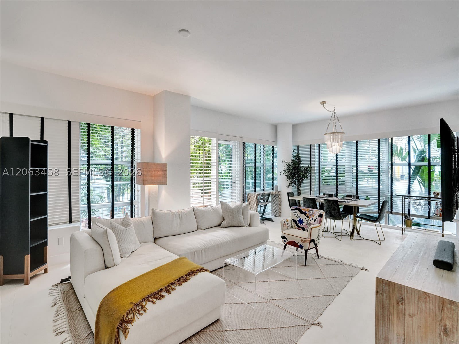 6103 Aqua Ave – photo 4