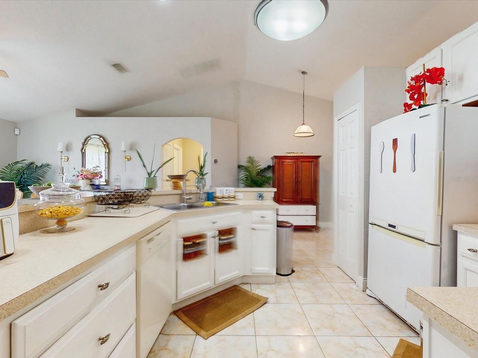 411 MALLARD Way – photo 5