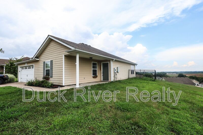 2207 Carpenter Bee Dr – photo 2