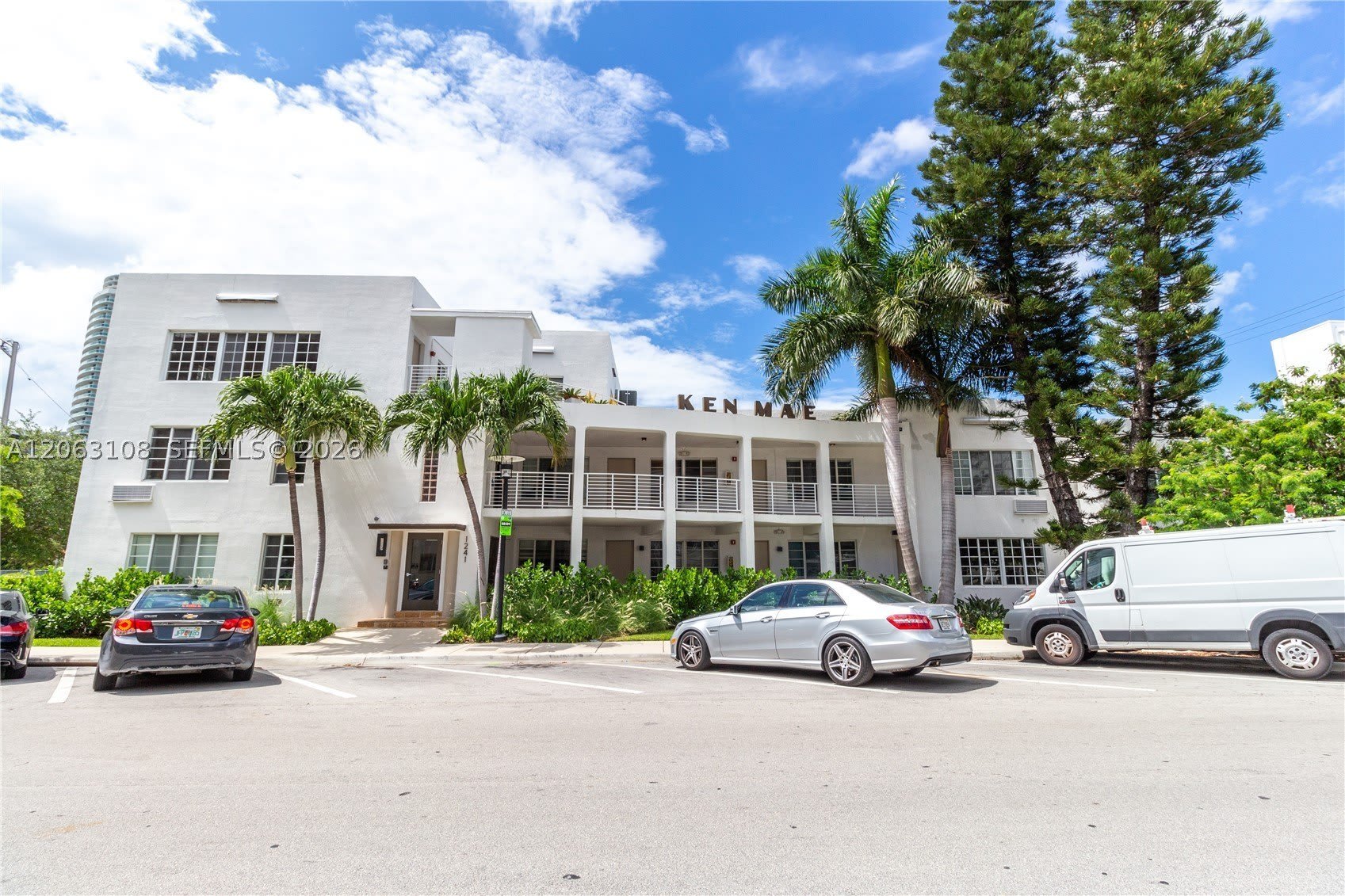 1241 14th St – photo 1