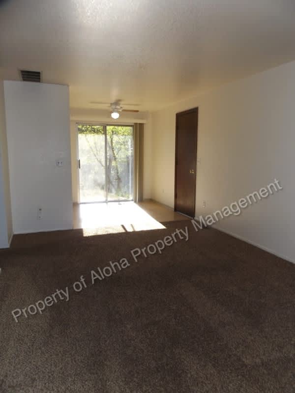 2010 N Hailey Ln – photo 2