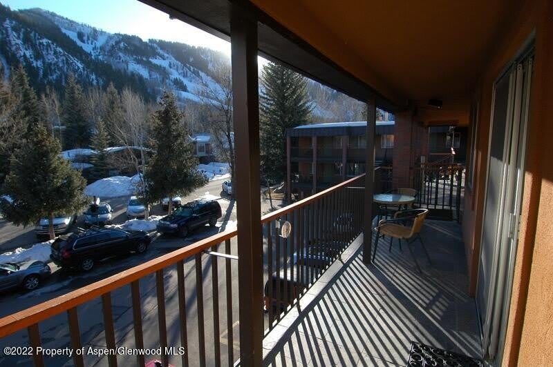 940 Waters – photo 1
