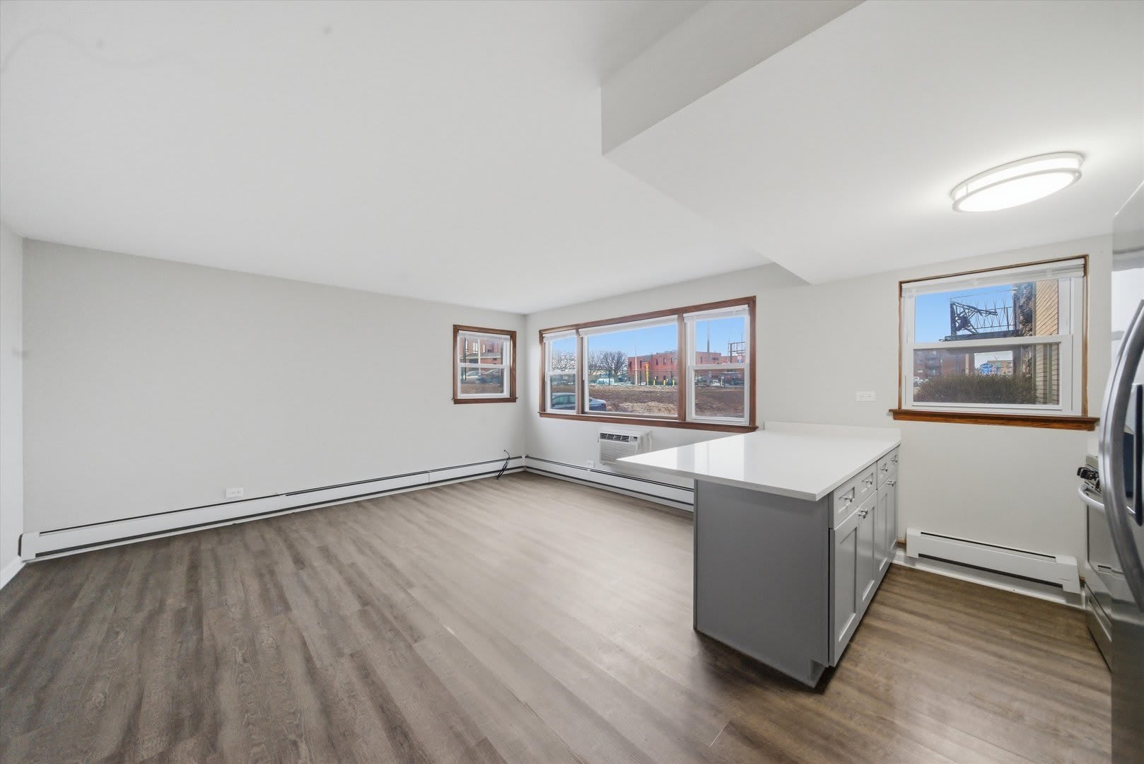 7709 W Marwood Avenue – photo 3