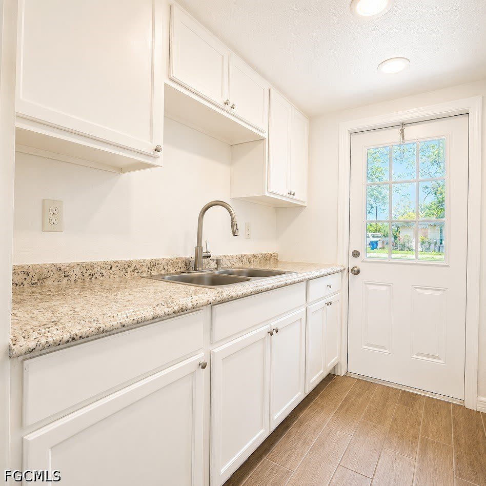 723 Burdick Avenue – photo 4