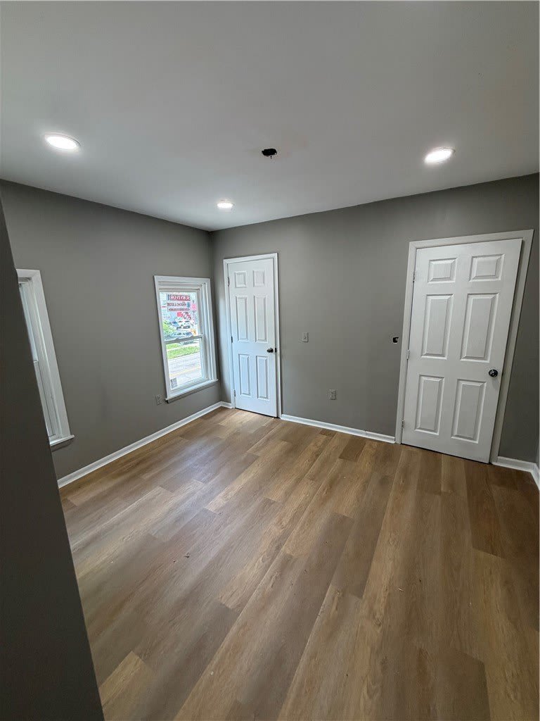 352 Walnut Street – photo 3