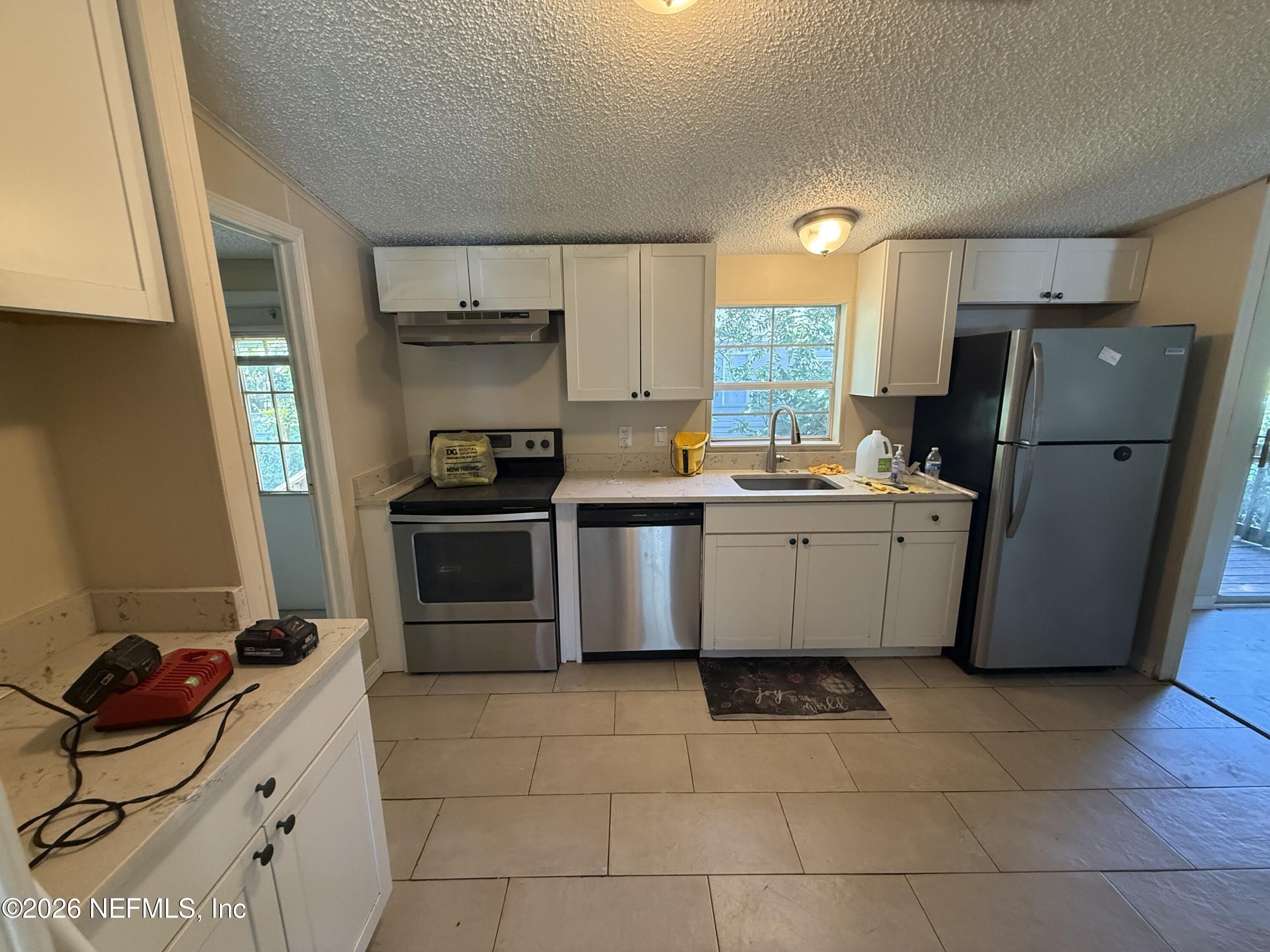7922 Hastings Street – photo 5