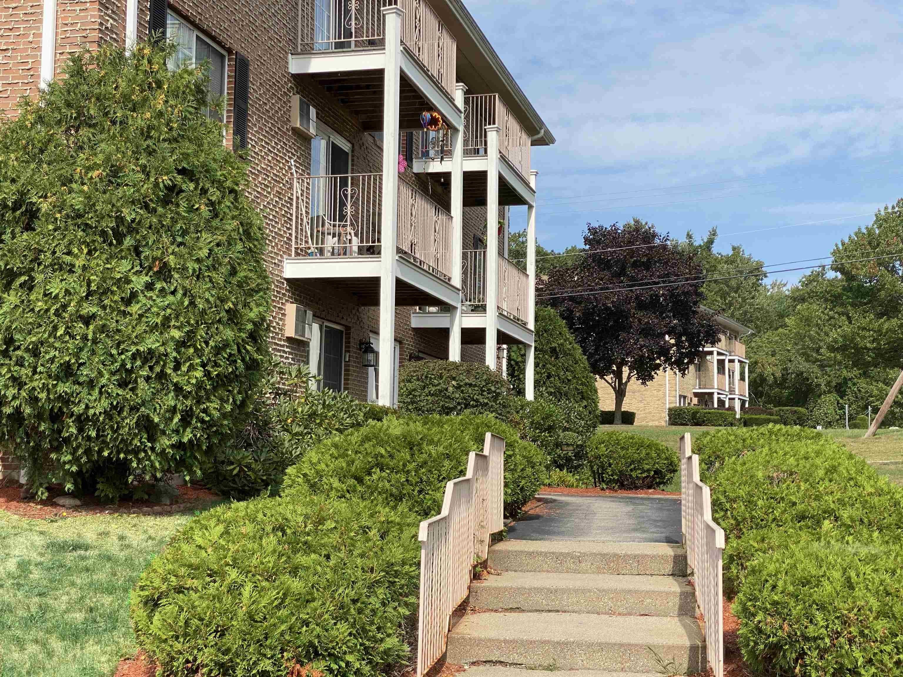 383 Huse Road – photo 2