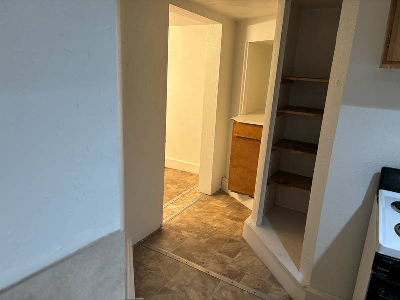 1110 E 200 S Apt 3 – photo 5