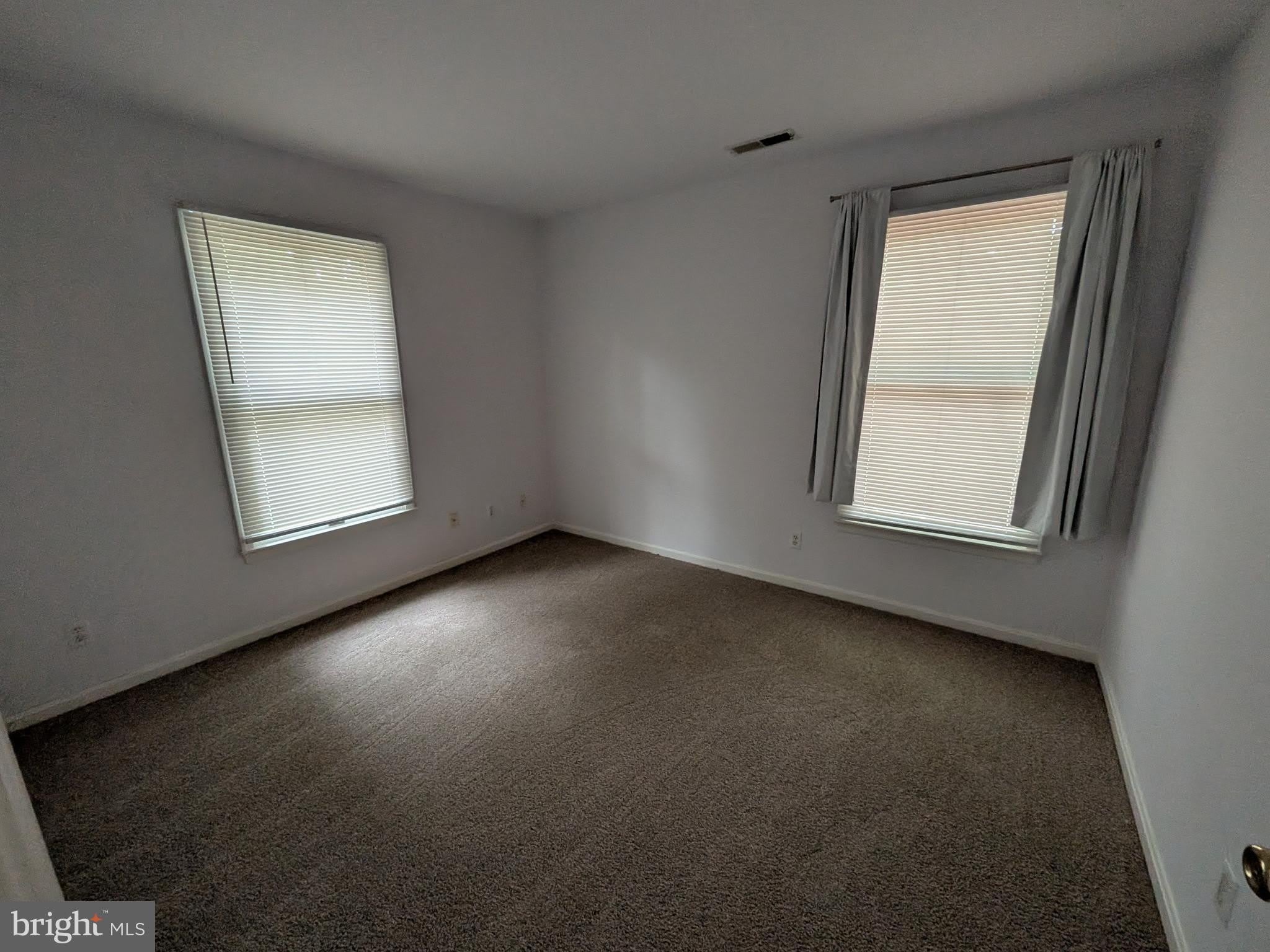 627 DAVOL Road – photo 4