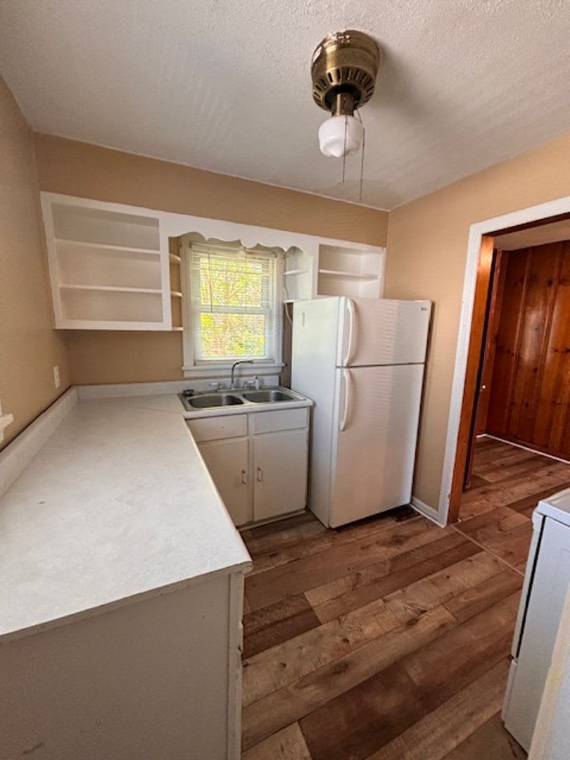 213 Sycamore Street – photo 4