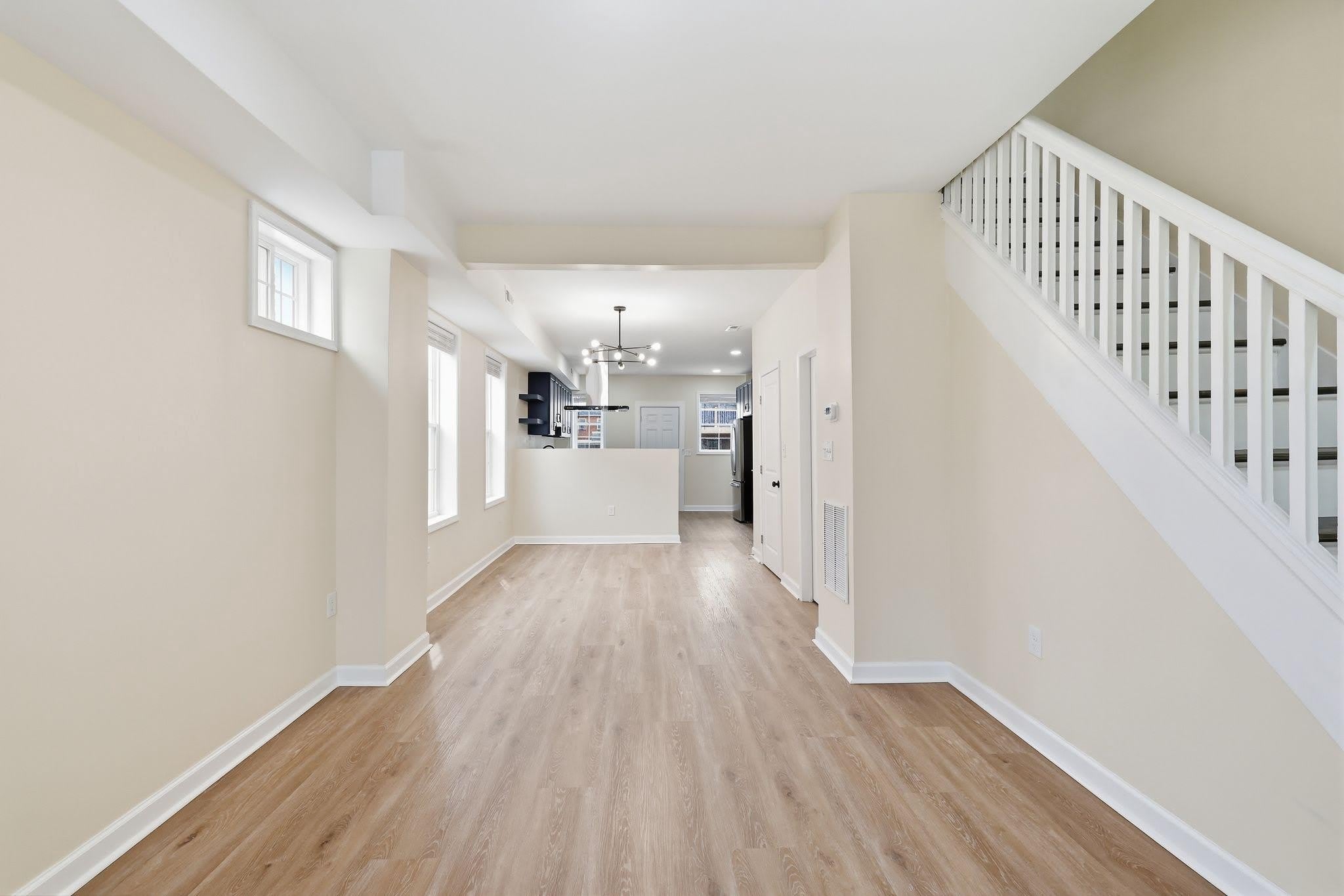 245 N MONASTERY Avenue – photo 5