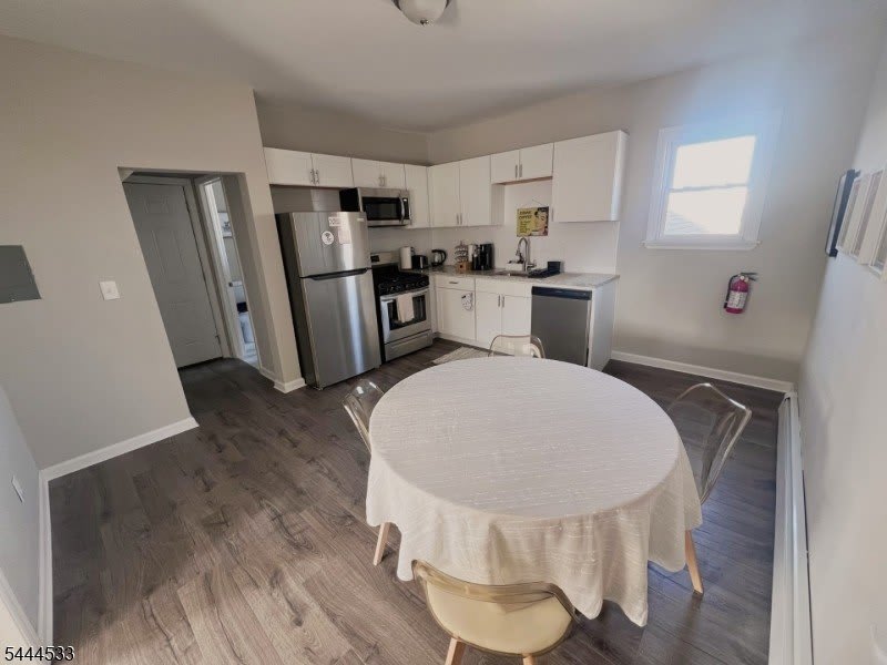 308 N 2Nd St – photo 3