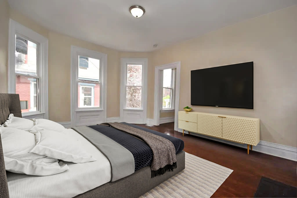 1005 Sheffield St – photo 4