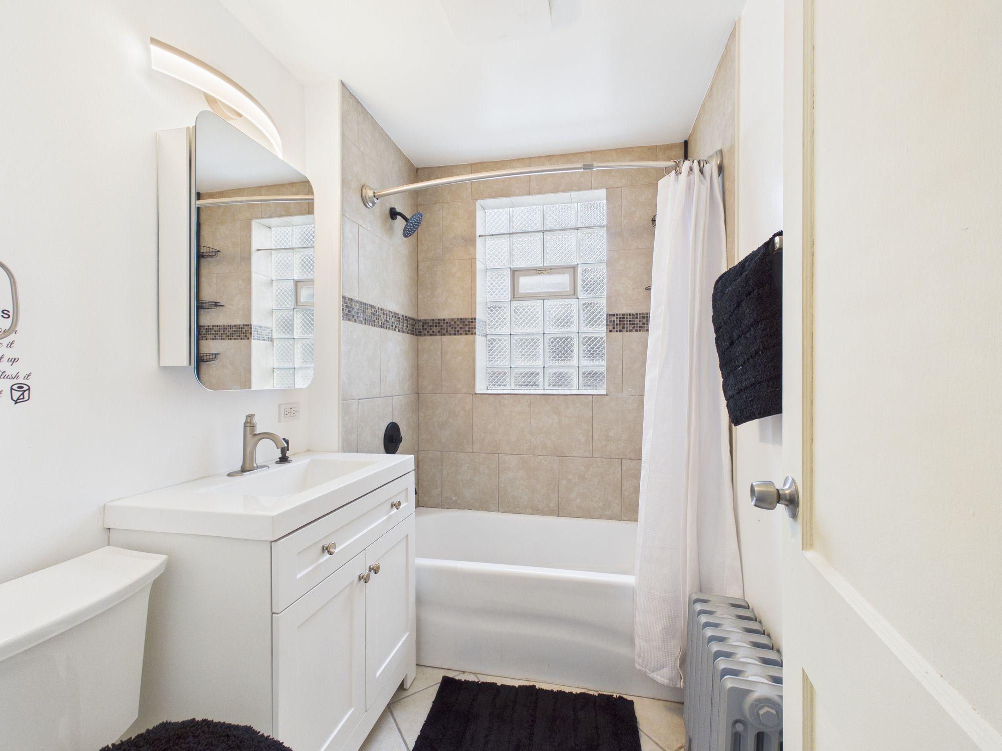 345 Pioneer Dr Gfgtyy55 – photo 2