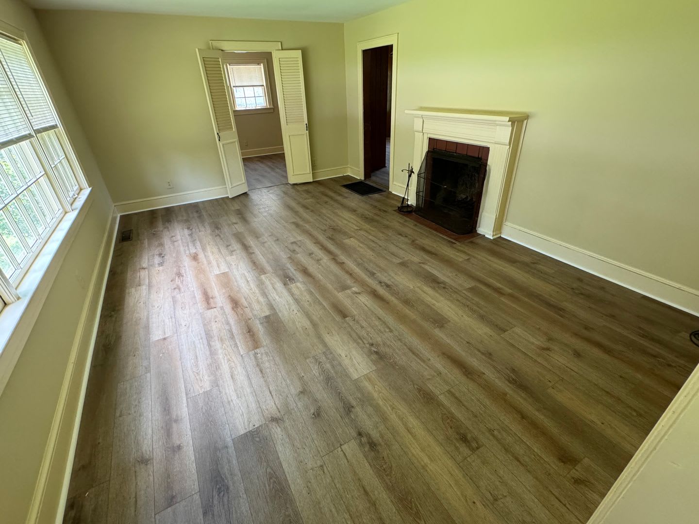 312 Roswell Ave – photo 2