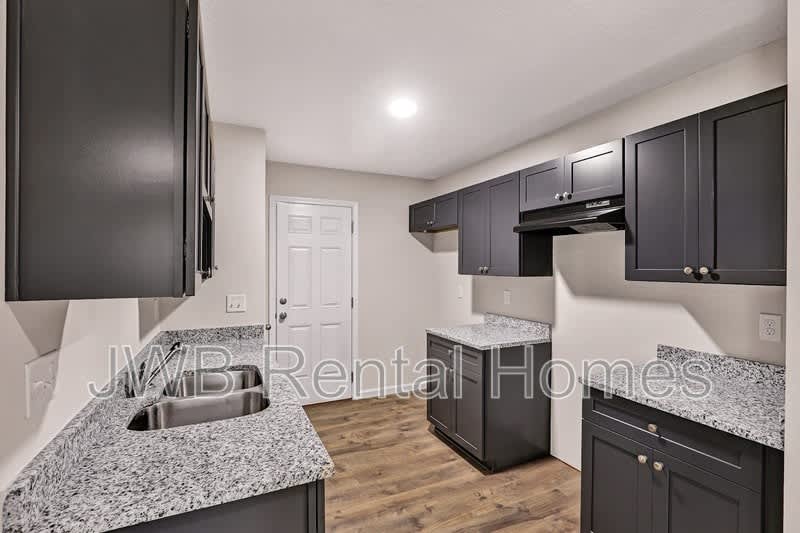 1159 21St St W – photo 2