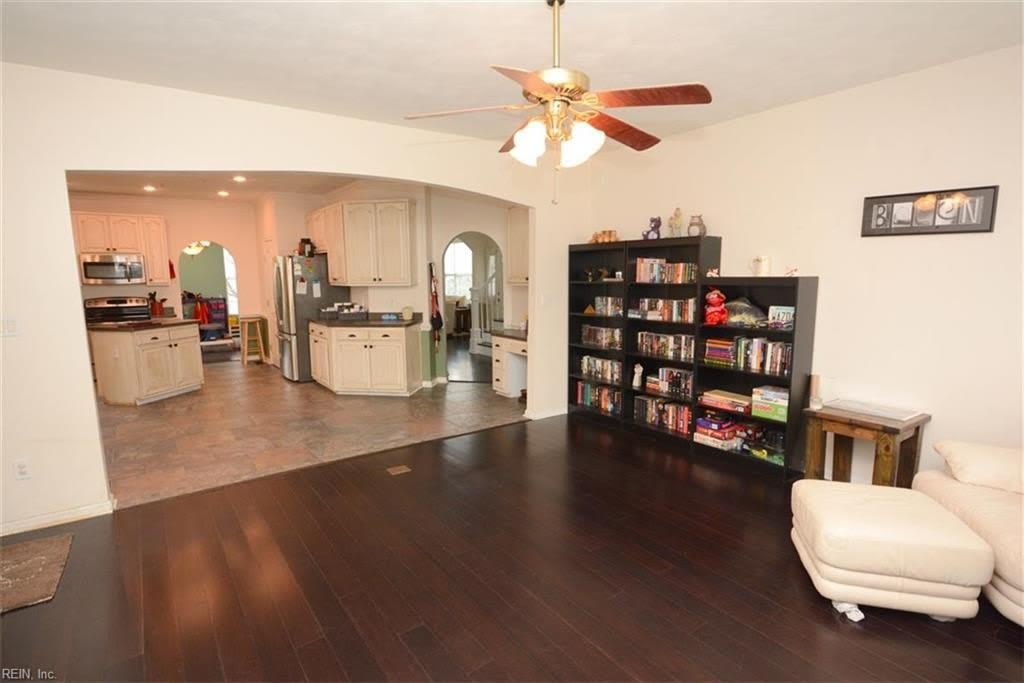 414 Sawyers Mill Crossing – photo 3