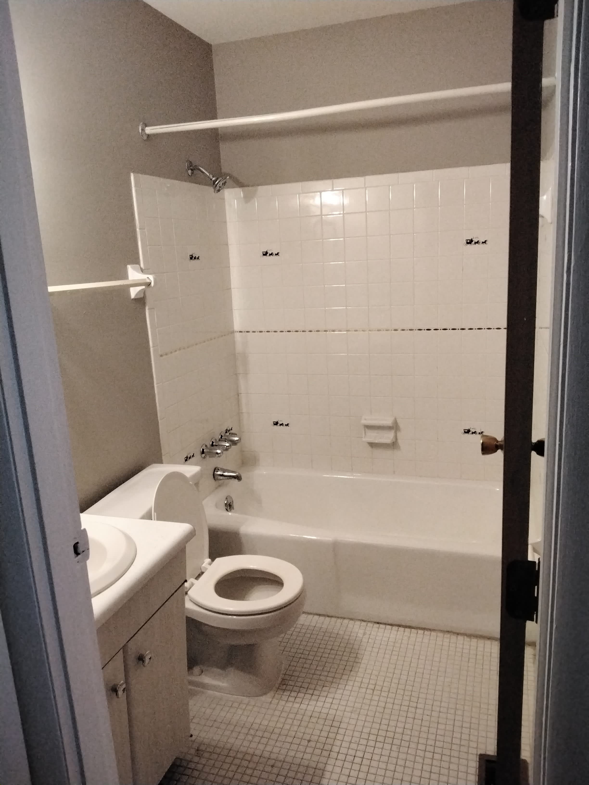 5625 Coach Dr E – photo 5