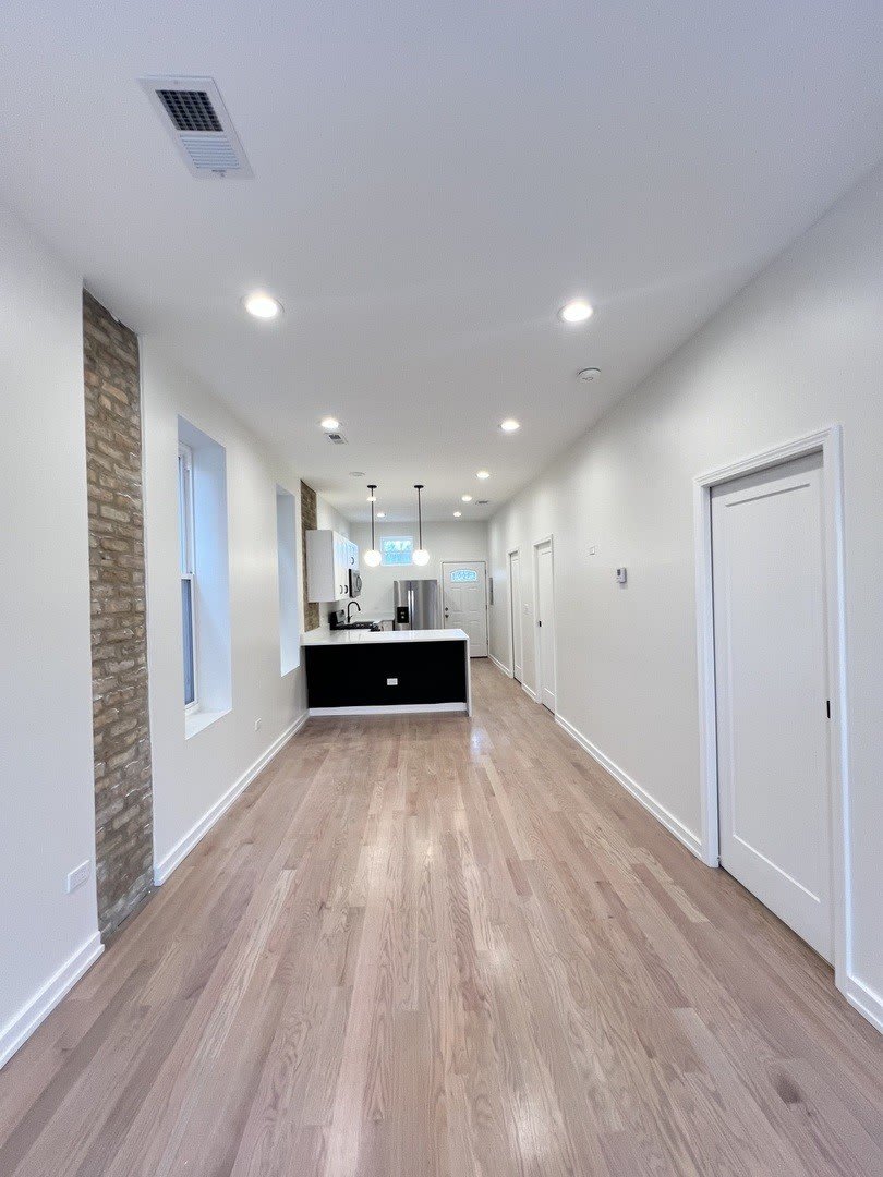 1329 W 19th Street – photo 5