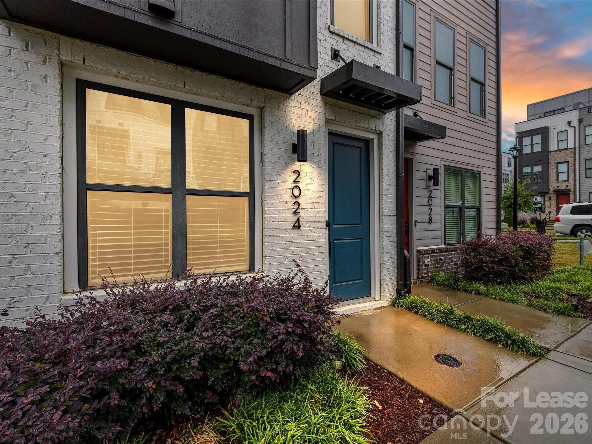 2024 Terwilliger Terrace – photo 2