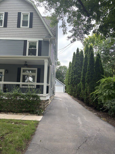 711 S 4Th Street – photo 2