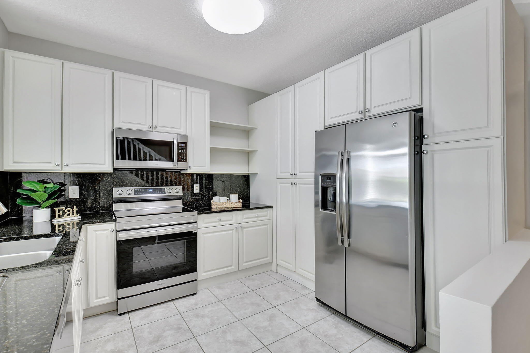 9917 PORTA LEONA Lane – photo 5