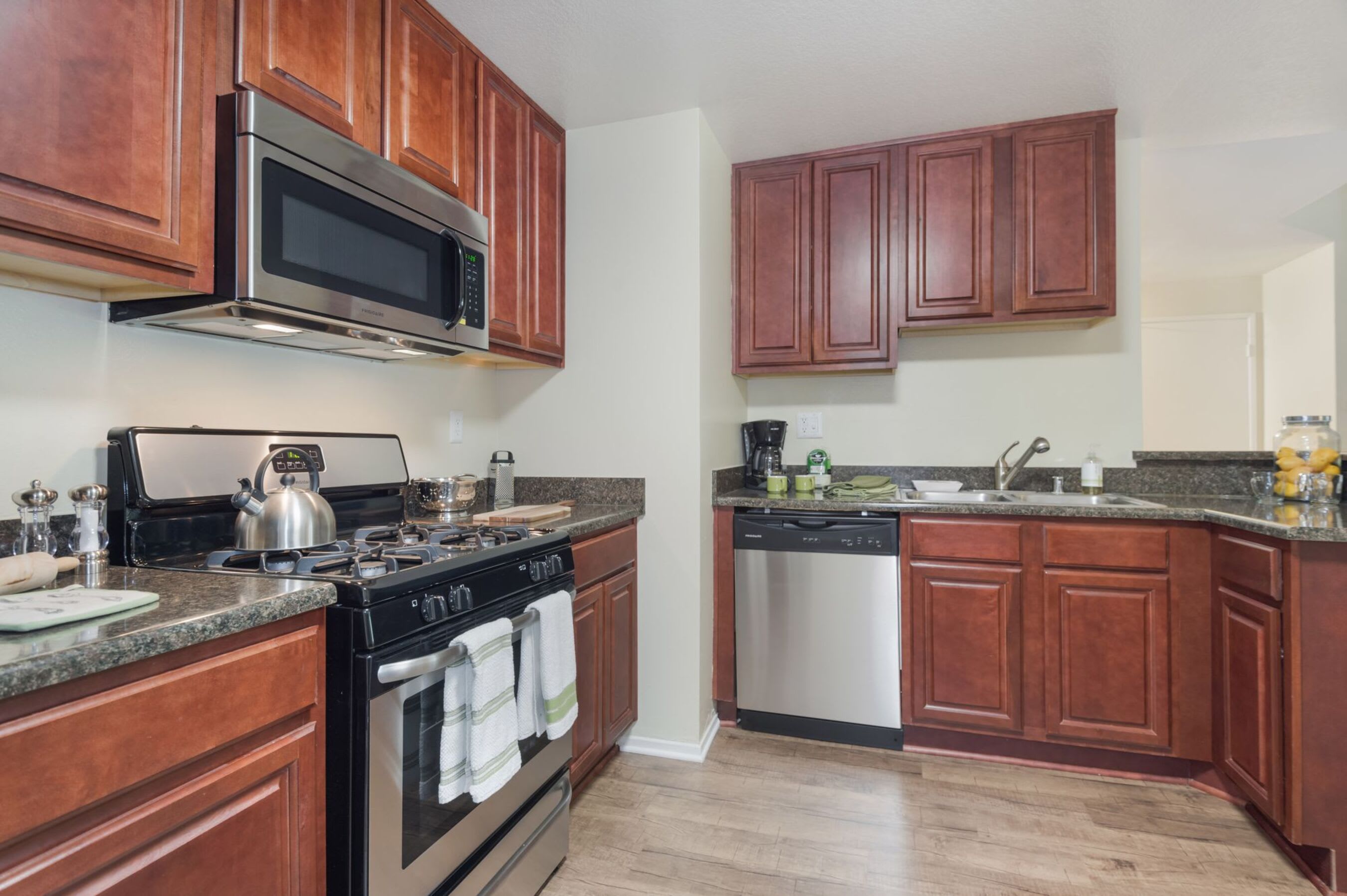 Norwalk Metropointe – photo 2
