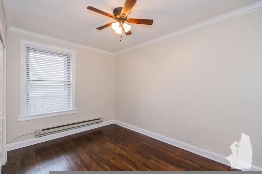 730 W Roscoe St – photo 4