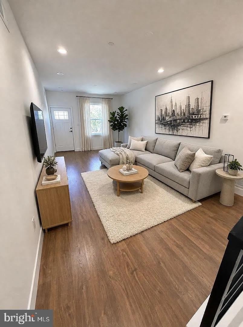 5520 WALTON Avenue – photo 2