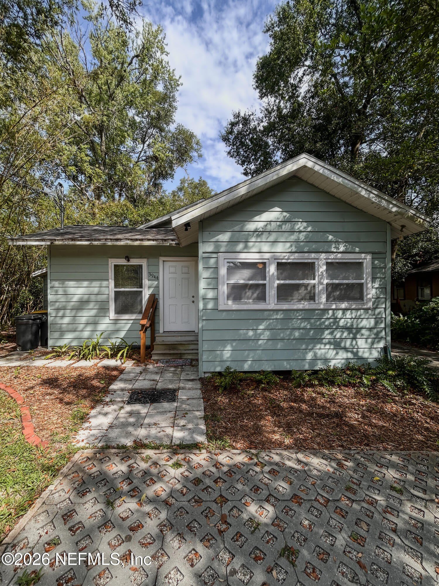 3944 BOONE PARK Avenue – photo 1