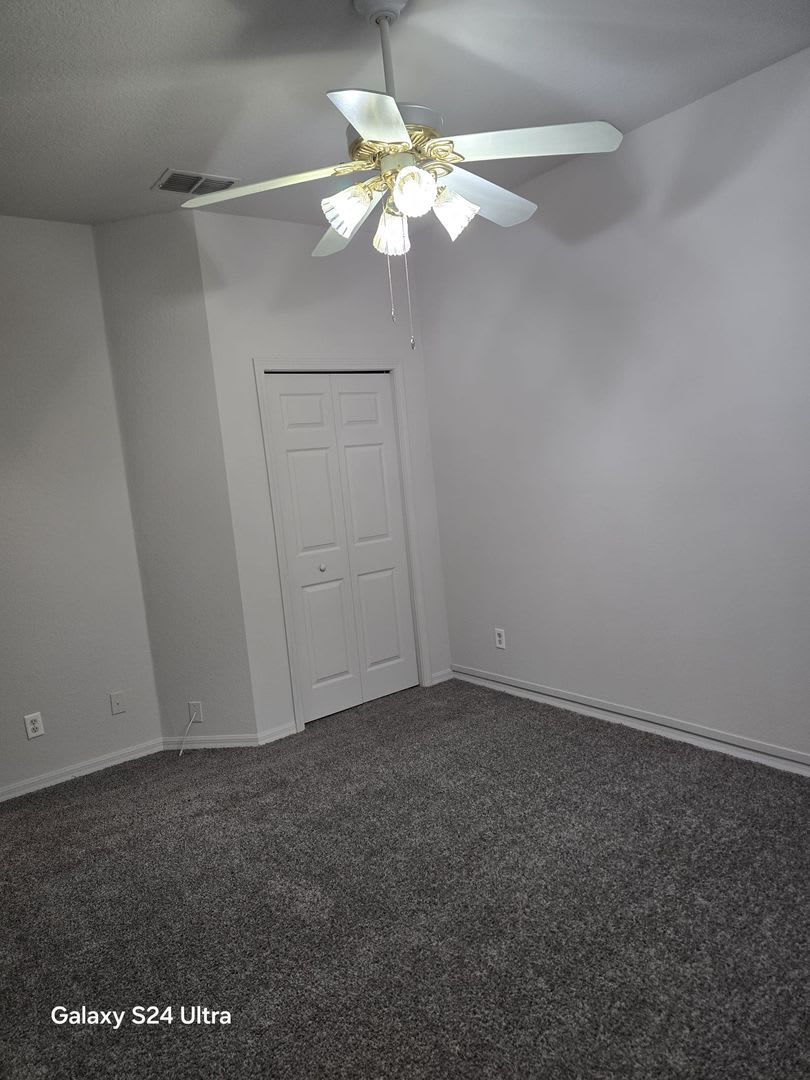 3/2.5 Townhouse plus Storage Unit $1,600 – photo 5