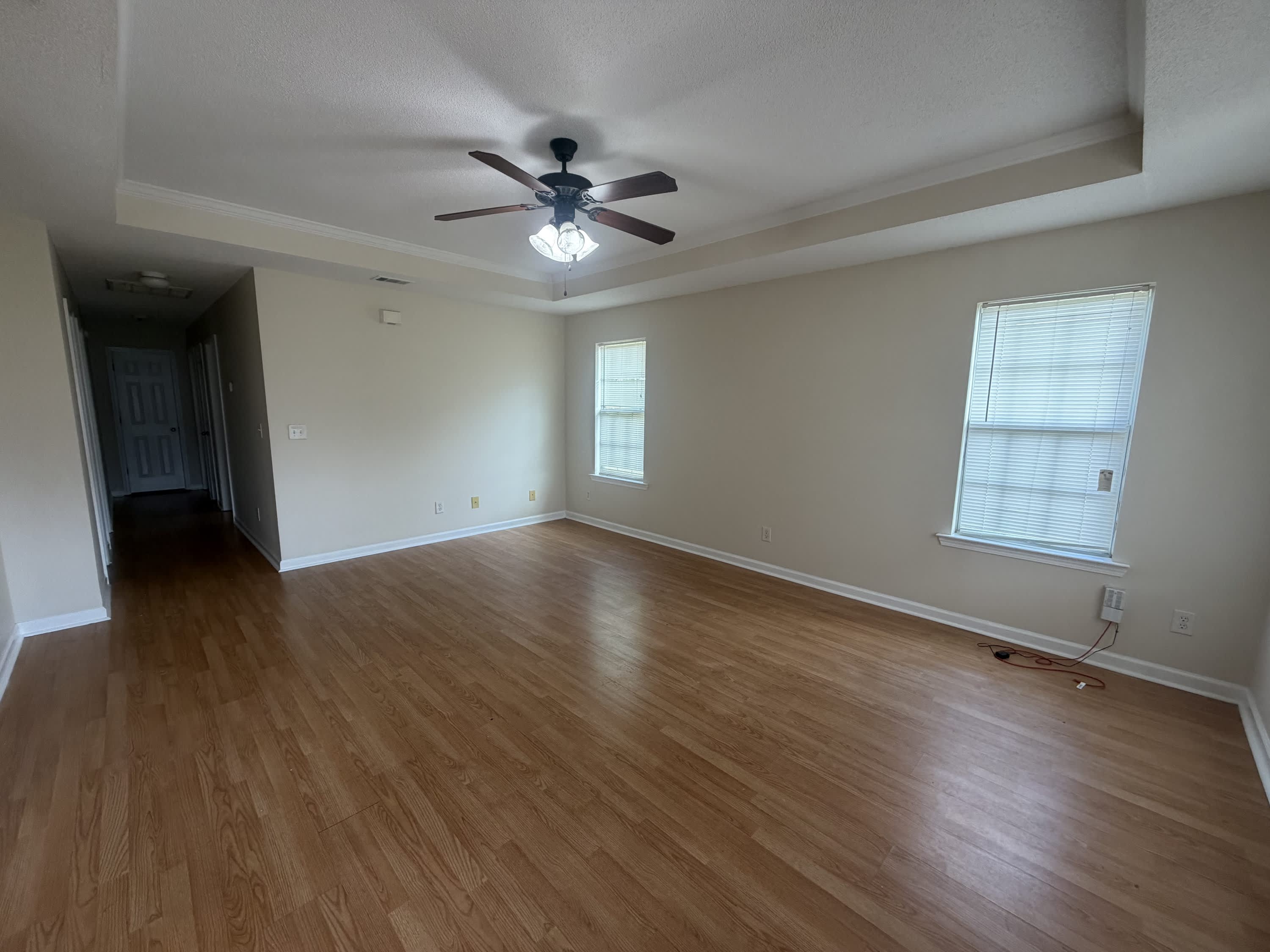 1015 Haley St – photo 3
